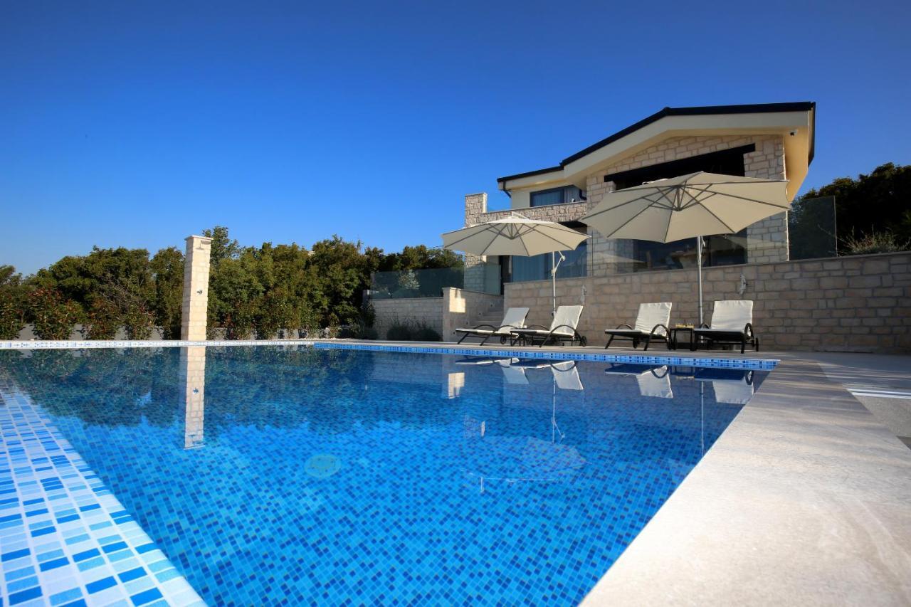 Villa Infinity Šmrika Eksteriør billede